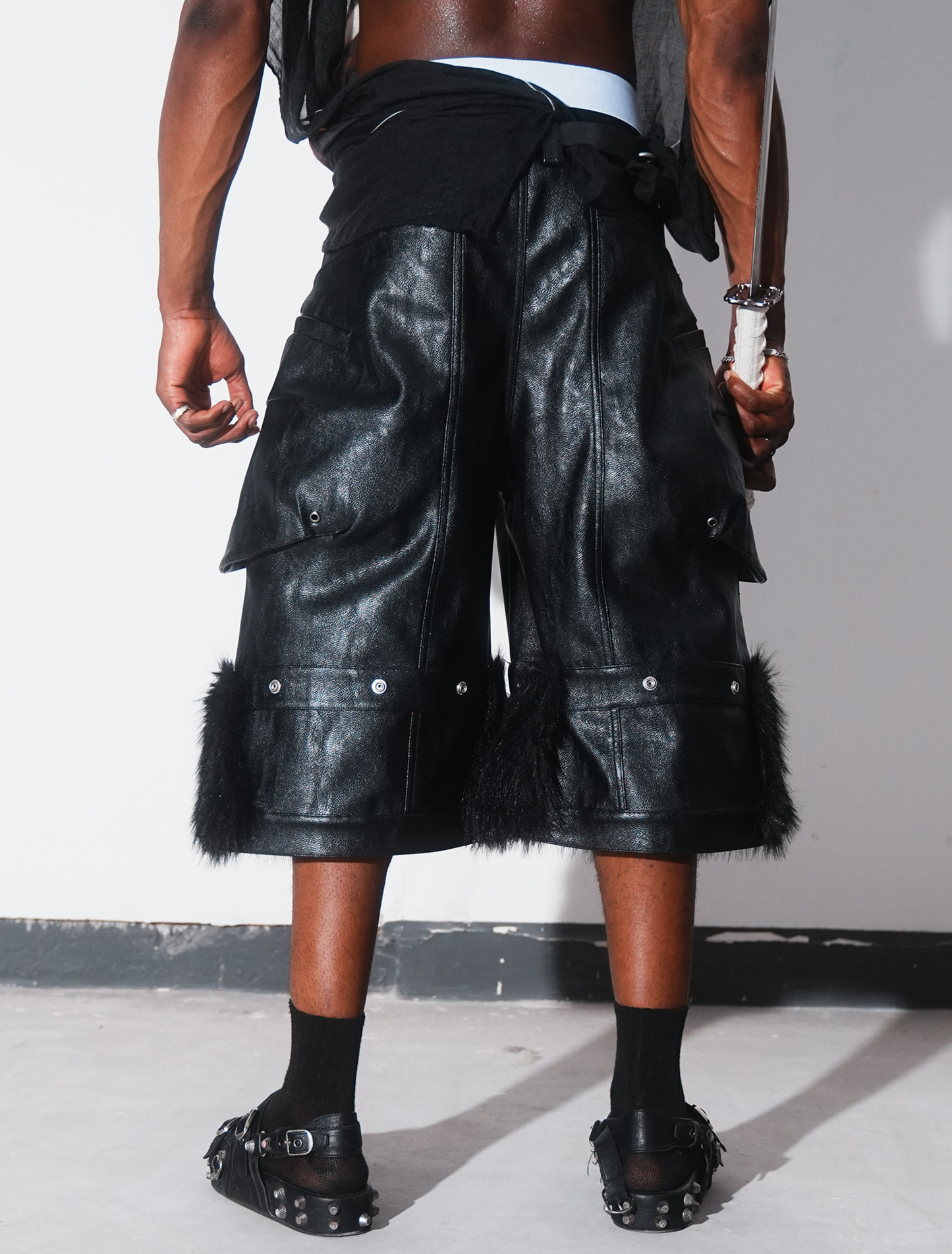 Oil Wax Fur Hem Leather Cropped Pants