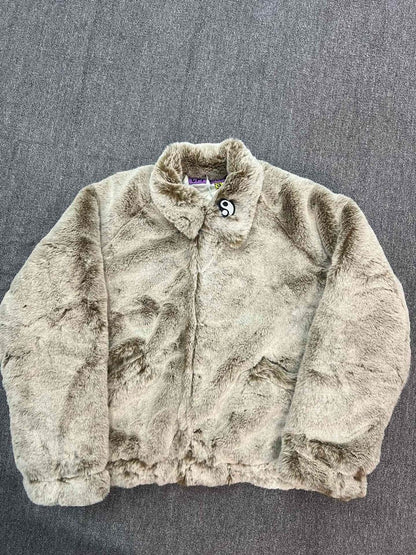 Jacket with a spotted leopard print suede jacket