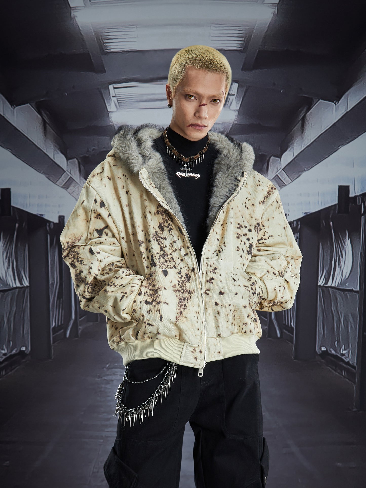 Fur hooded short loose pleated sleeves jacket