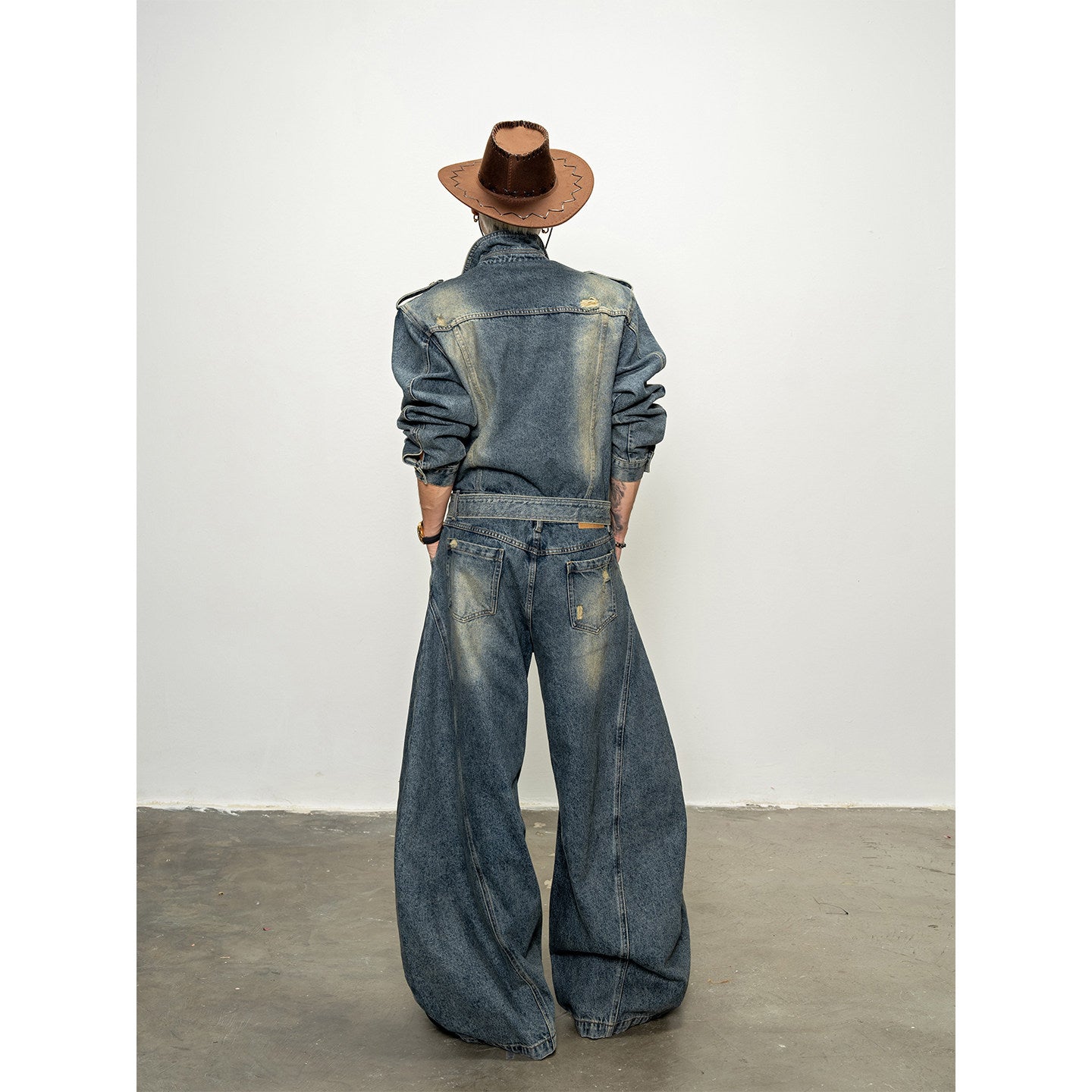 Washed Shoulder Padded Loose Scimitar Denim SetUp