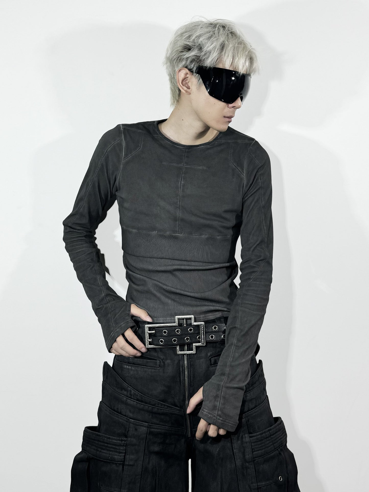 Aged Cross Slim Long Sleeve Tee