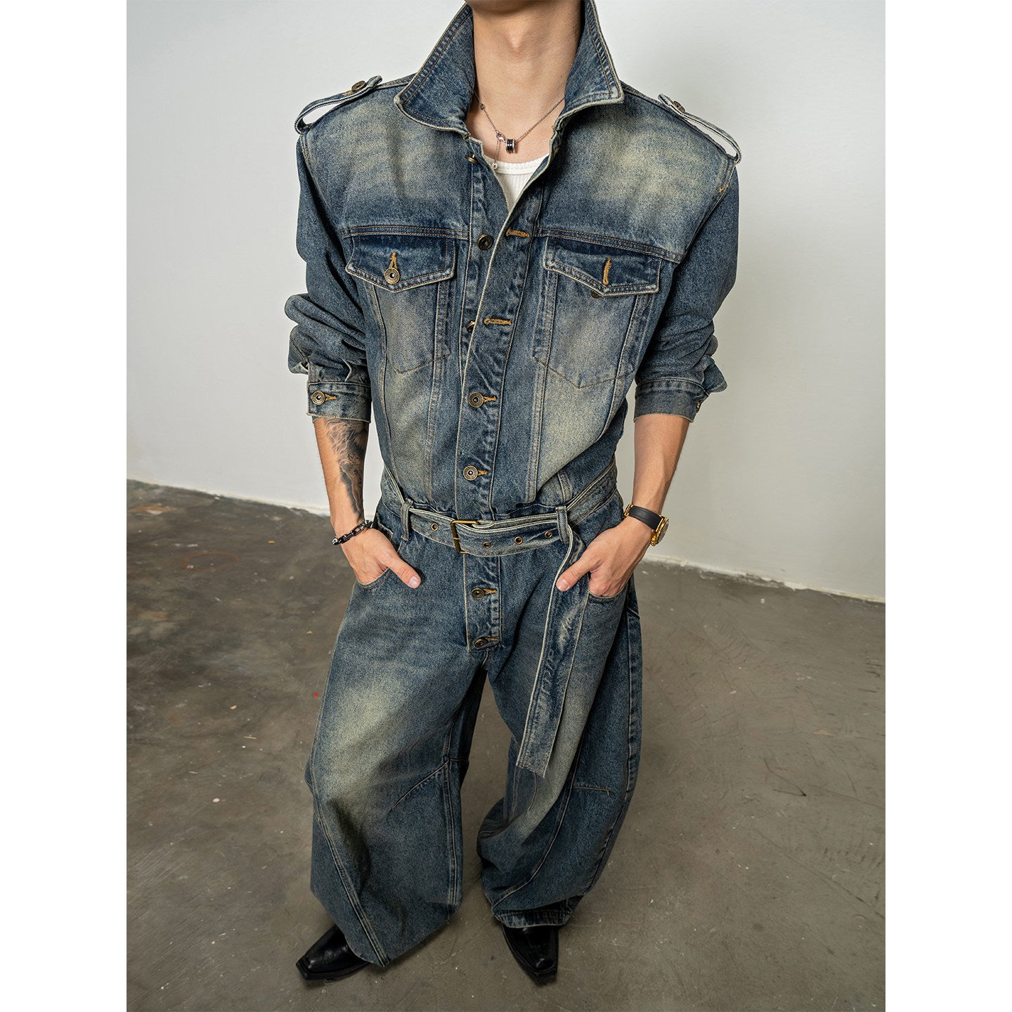 Washed Shoulder Padded Loose Scimitar Denim SetUp